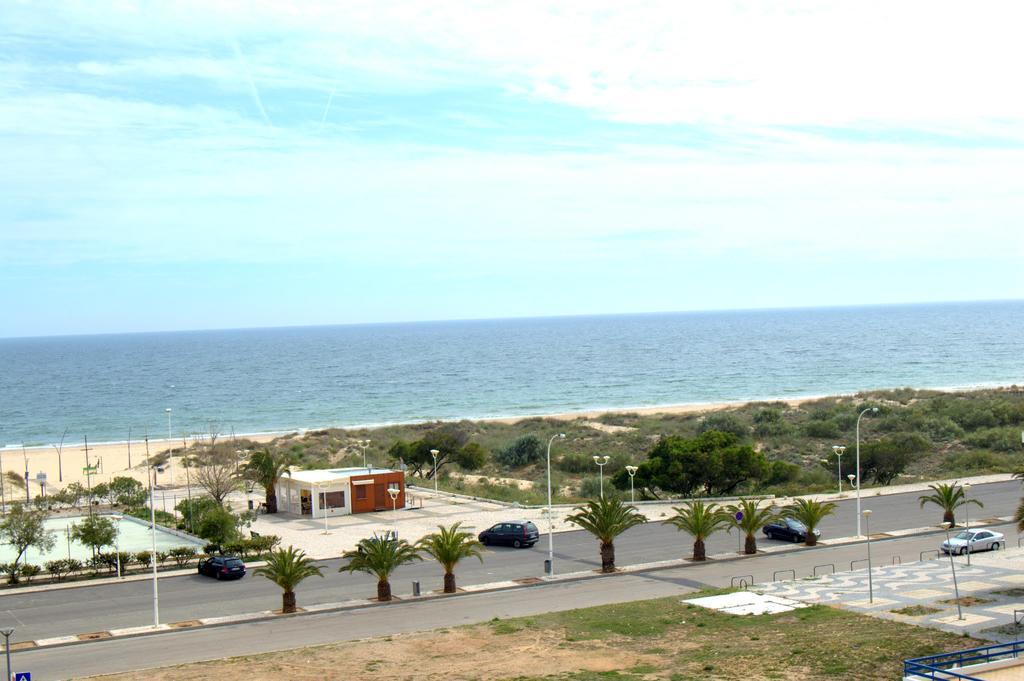 Apartamento Sol E Mar 2 Монте-Гордо Экстерьер фото