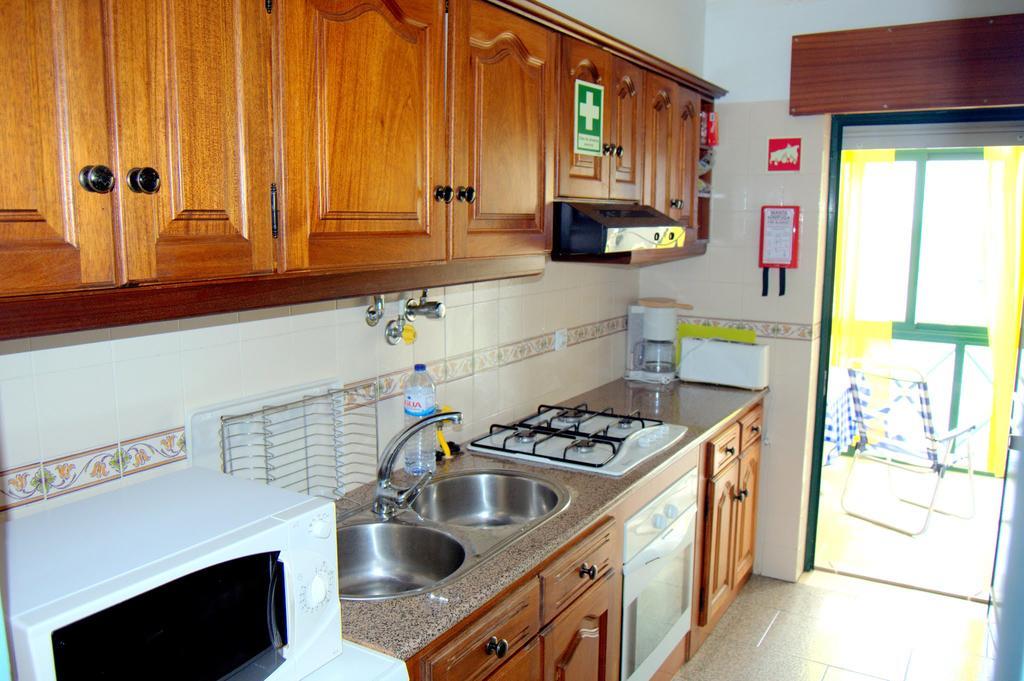 Apartamento Sol E Mar 2 Монте-Гордо Экстерьер фото